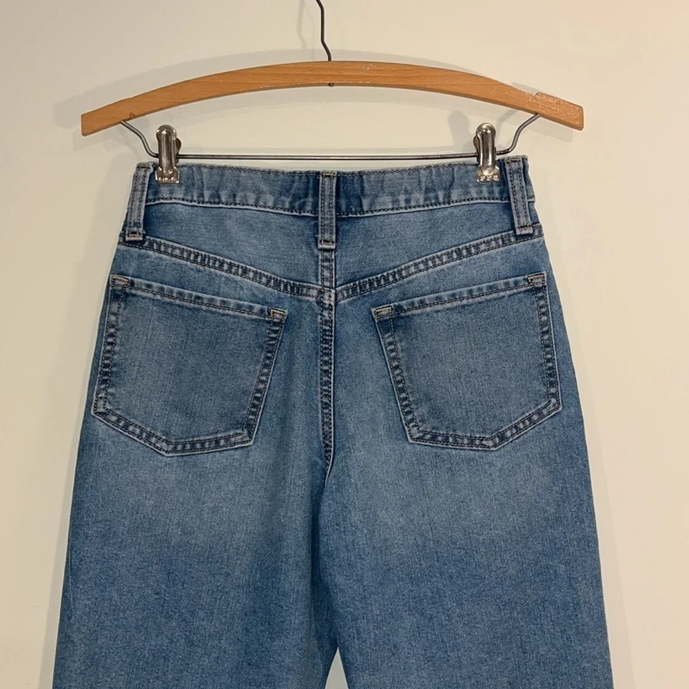 OLD NAVY Youth 12 High Rise Slouchy Straight Jeans Light Wash Denim 90s Inspired